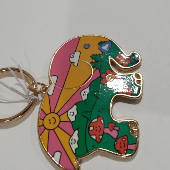 Colorful Enamel Elephant Keychain – Gold Tone – Boho & Trendy - Women's Fashion - Picture 4 of 9